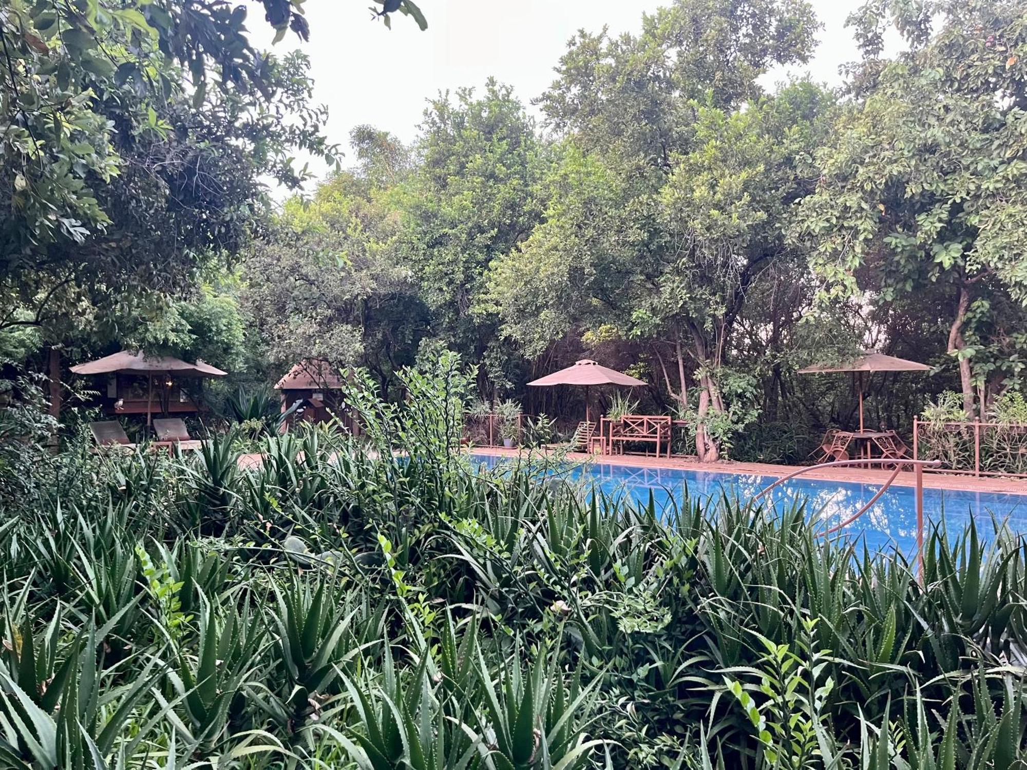 Hotel Ikweta Safari Camp Maua Exterior foto